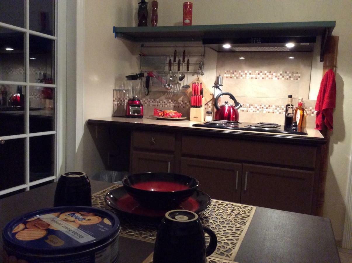 Mediteranean Style Ohana Rental / Garden Bungalow In Pahoa Honolulu Landing Екстериор снимка